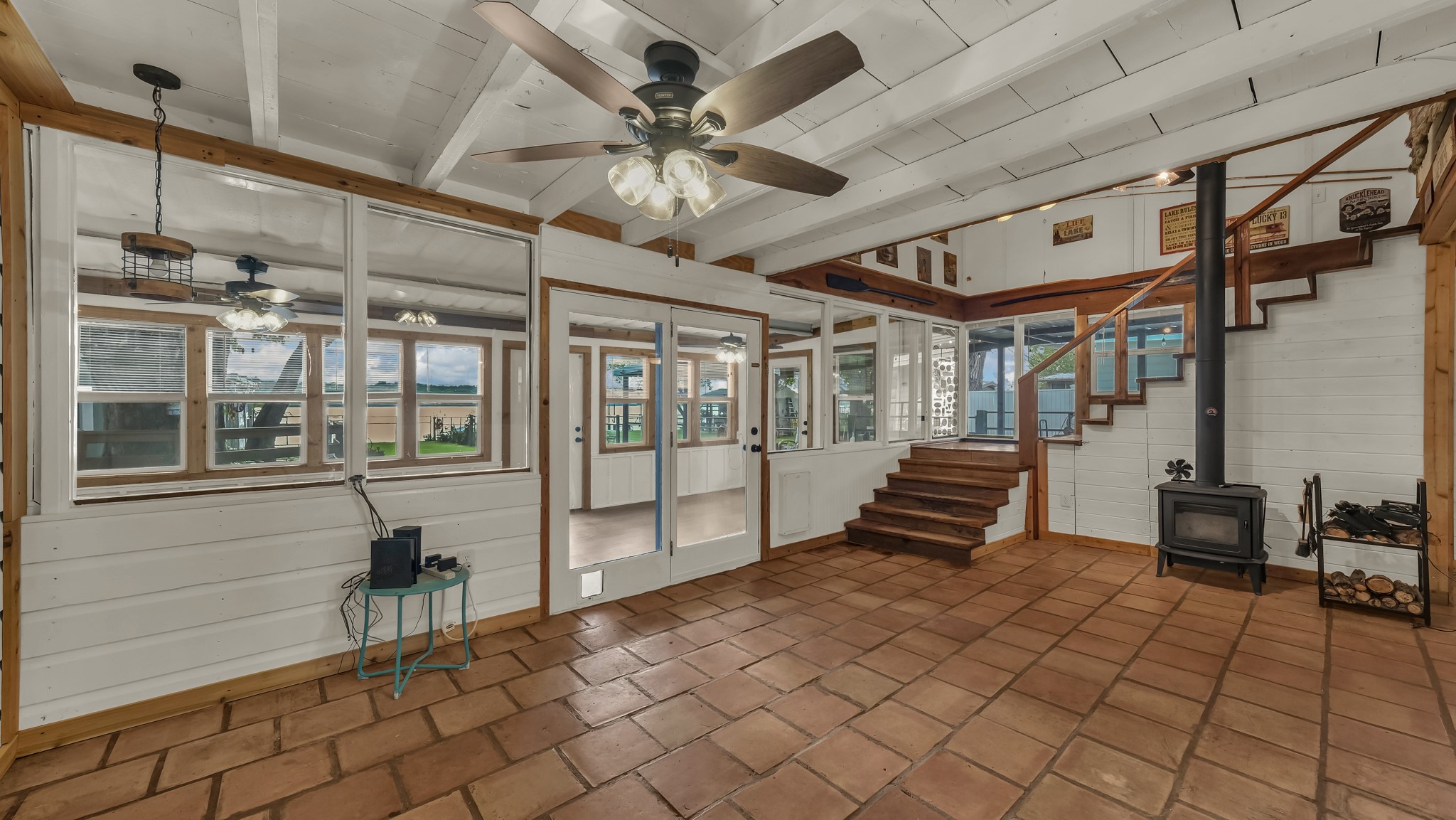 2005 E Lake Drive Weatherford TX 76087