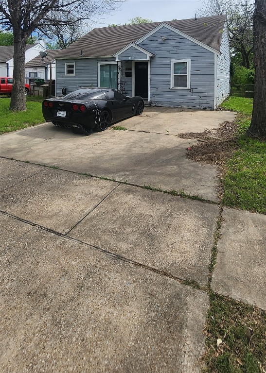 1119 Pine Street Grand Prairie TX 75050