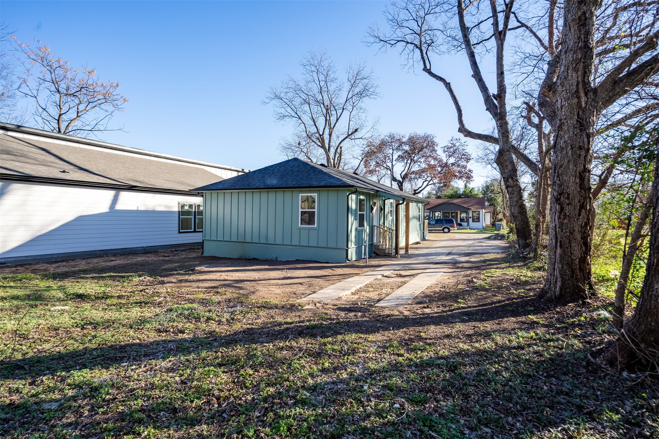 2807 Silkwood Street Dallas TX 75215
