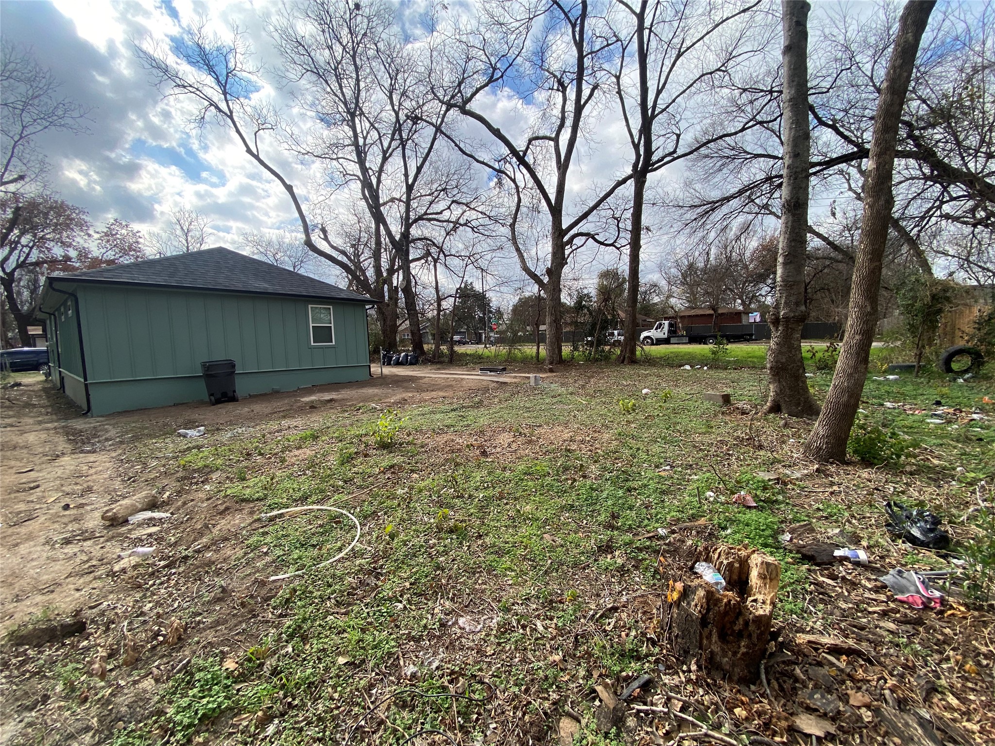 2807 Silkwood Street Dallas TX 75215