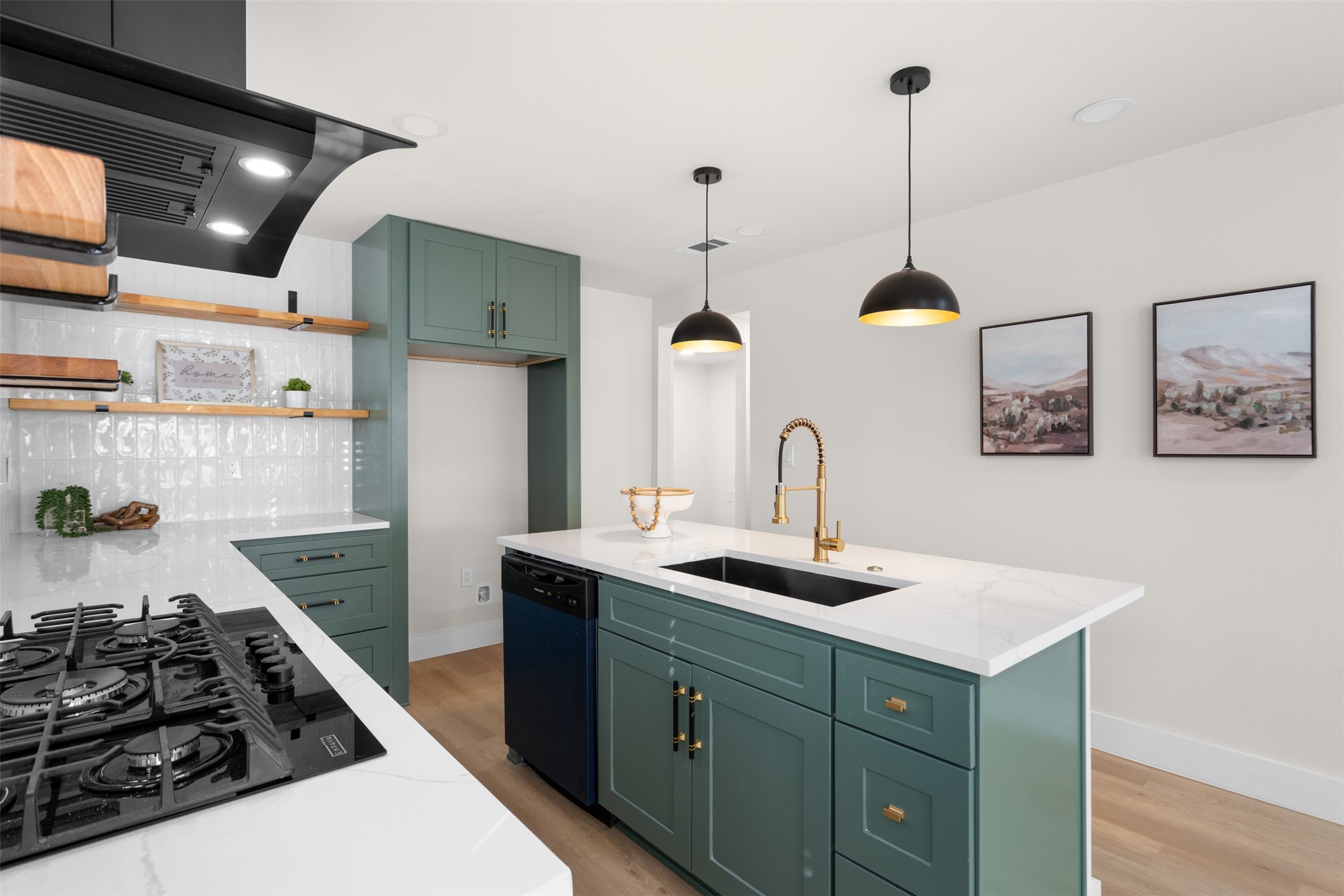 2807 Silkwood Street Dallas TX 75215