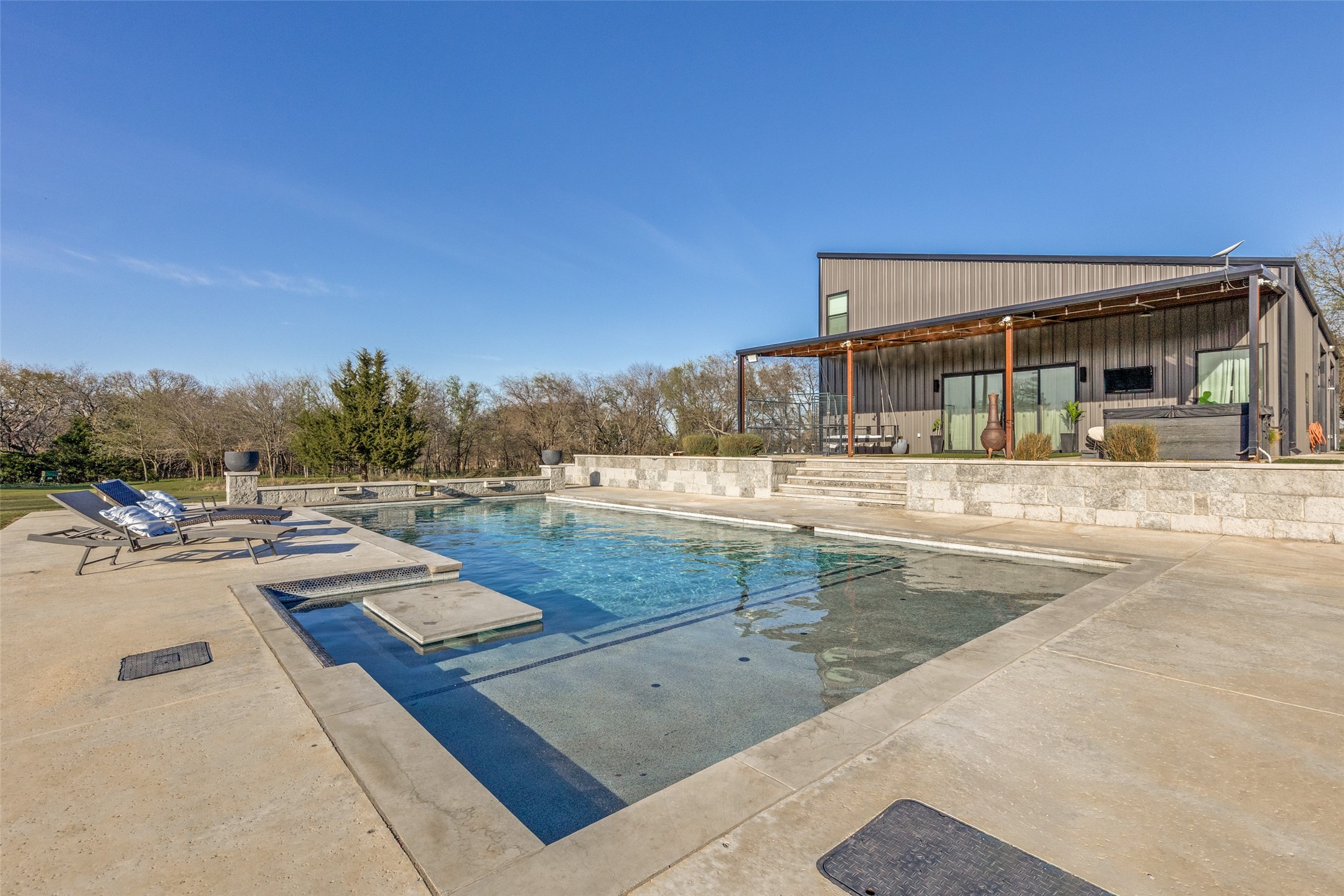 2687 N Trinity Street Decatur TX 76234