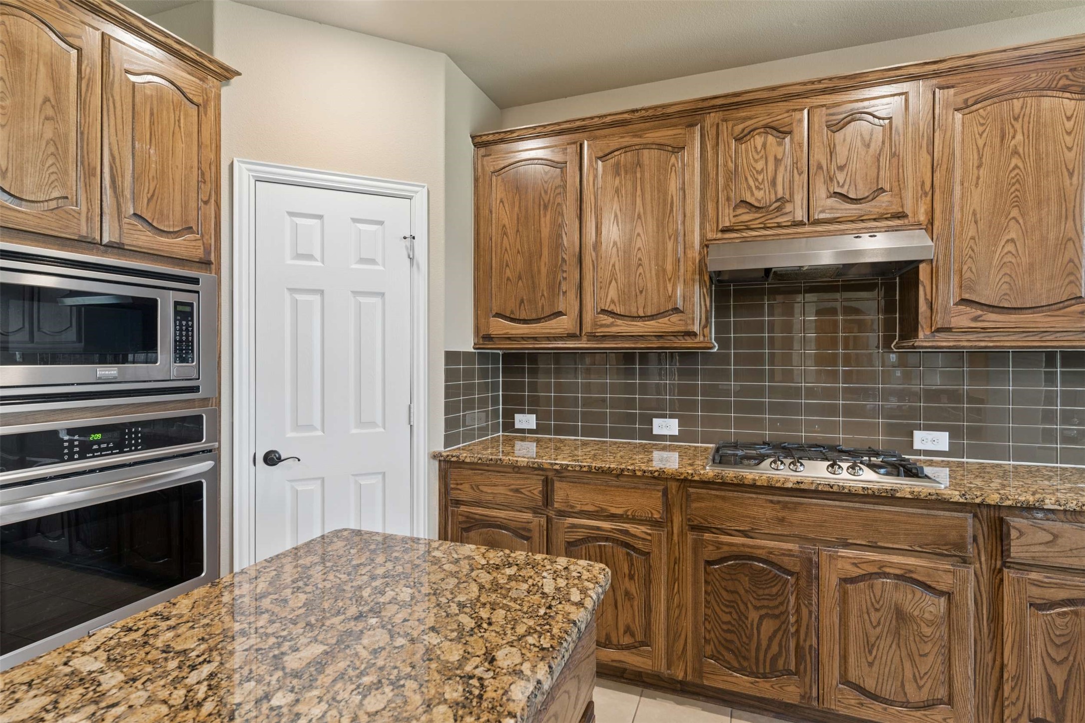 2446 Old Stables Drive Celina TX 75009