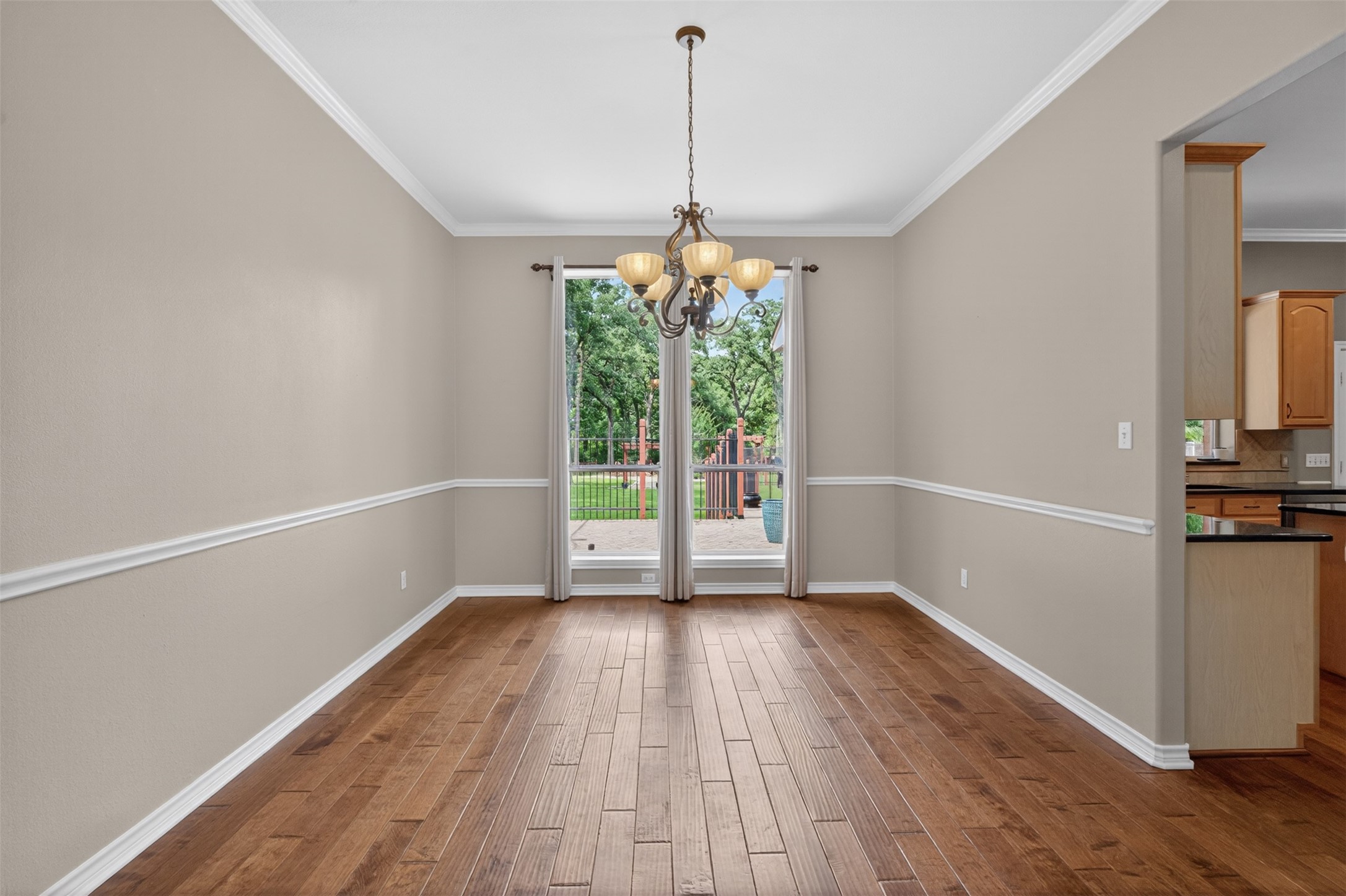 2409 Summer Court Arlington TX 76001