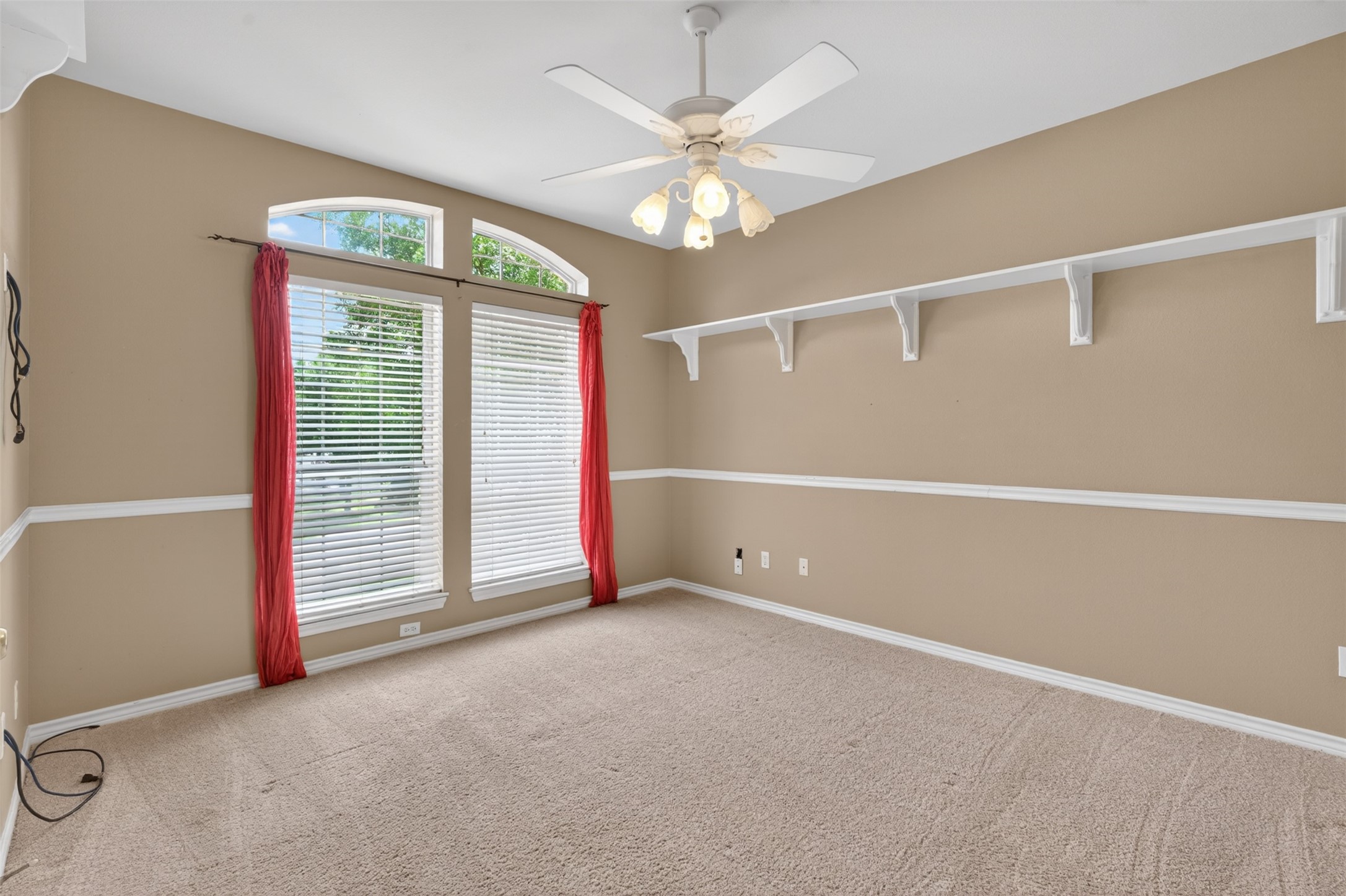 2409 Summer Court Arlington TX 76001