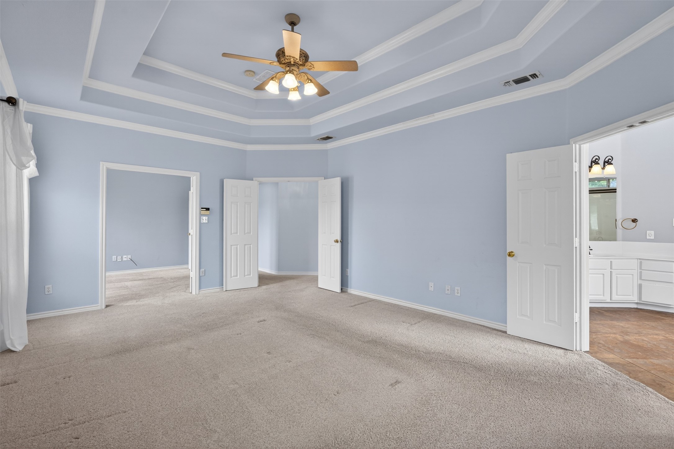 2409 Summer Court Arlington TX 76001