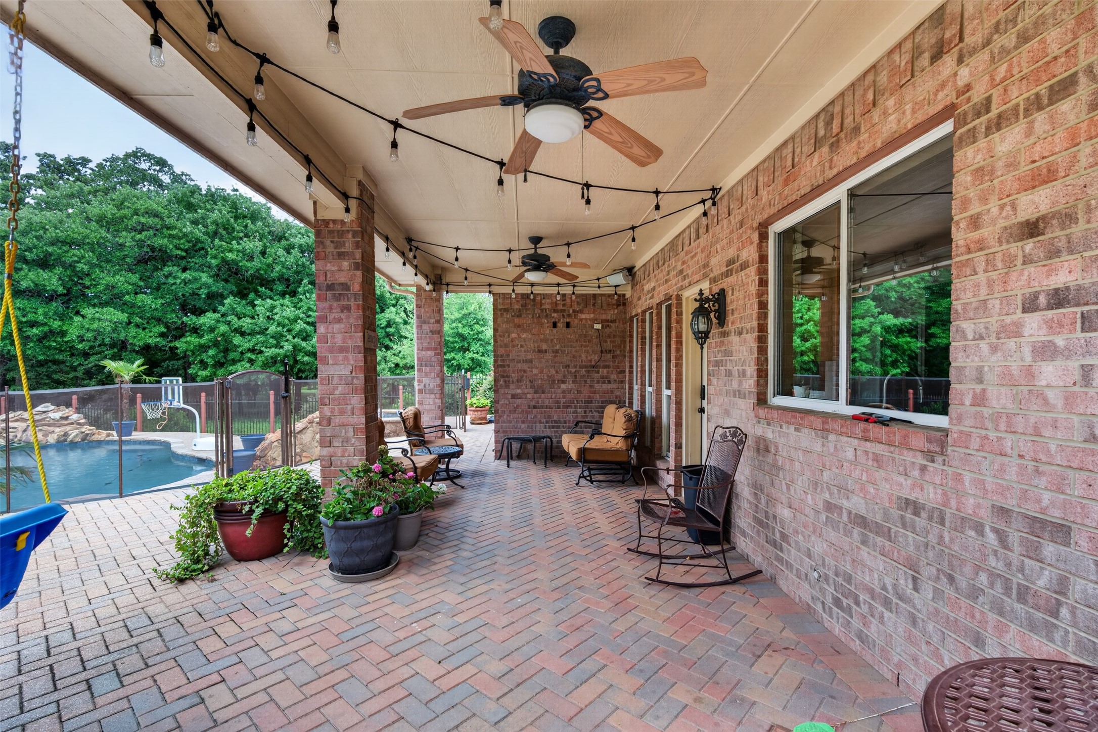 2409 Summer Court Arlington TX 76001