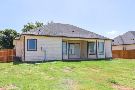 410 Simpson Southmayd TX 75092