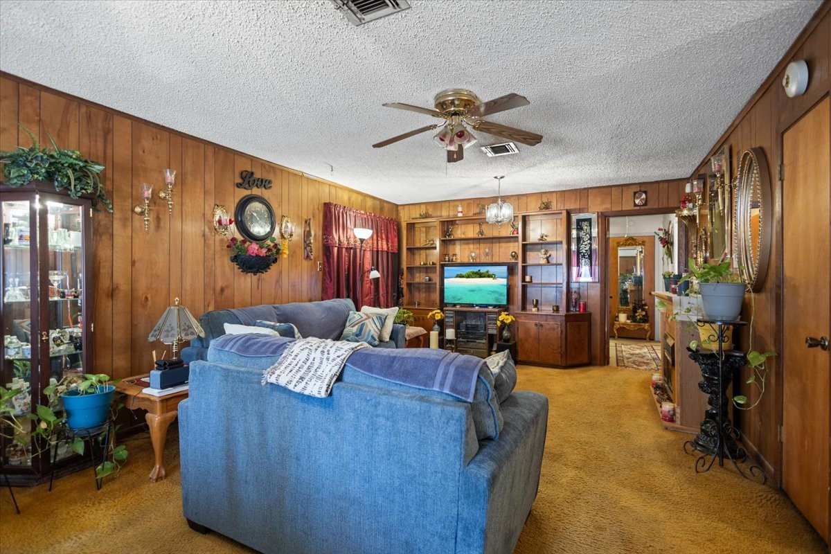 3607 Five Notch Road Marshall TX 75672