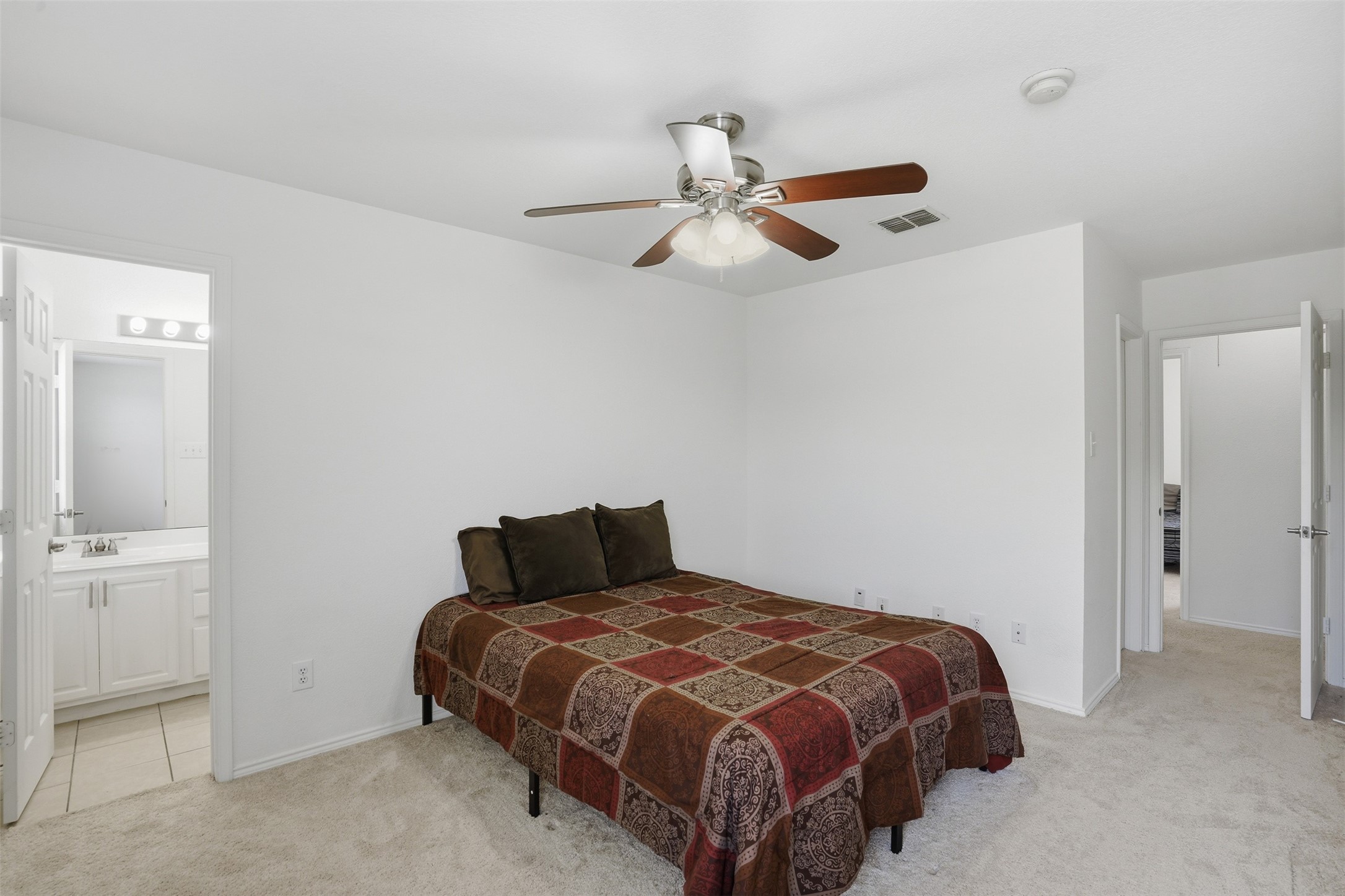 852 Village Point Lane Fort Worth TX 76108