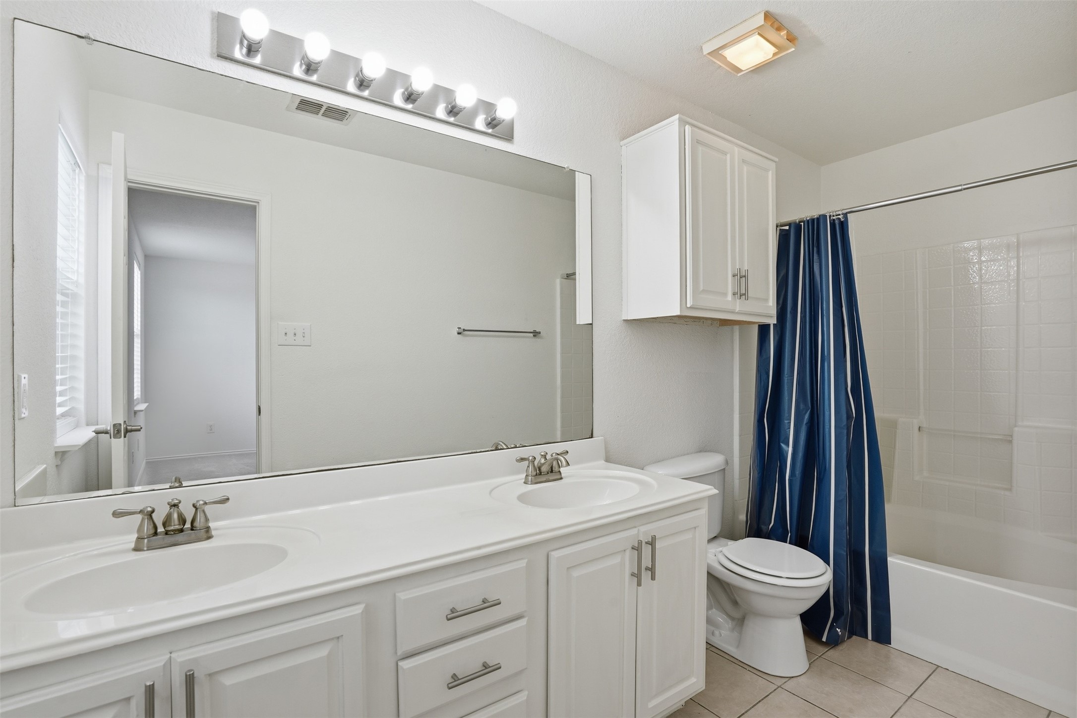 852 Village Point Lane Fort Worth TX 76108