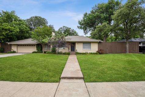9834 Carnegie Drive Dallas TX 75228