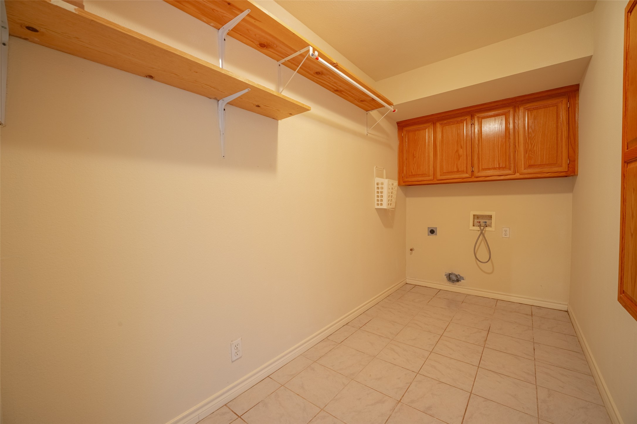 604 N Cherry Street Aubrey TX 76227