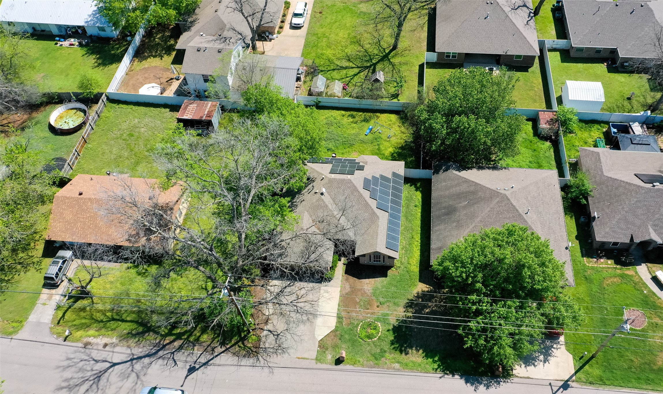 604 N Cherry Street Aubrey TX 76227