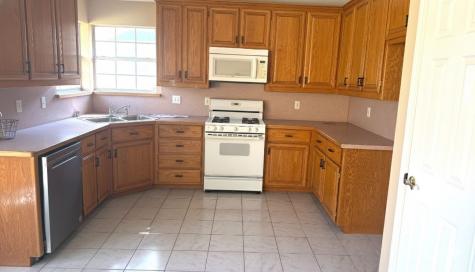 604 N Cherry Street Aubrey TX 76227