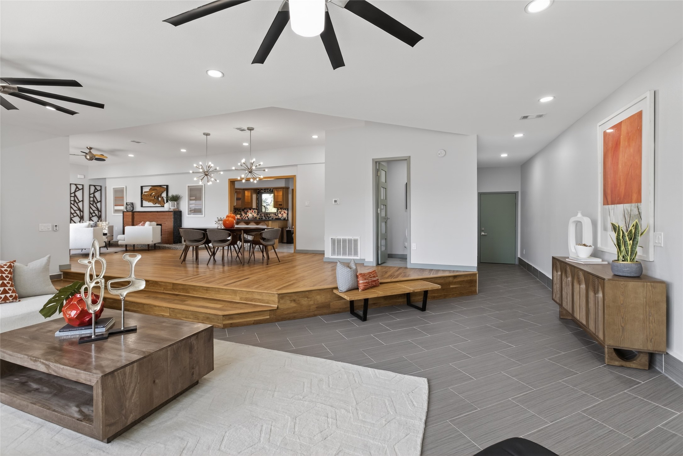 515 Aqua Drive Dallas TX 75218