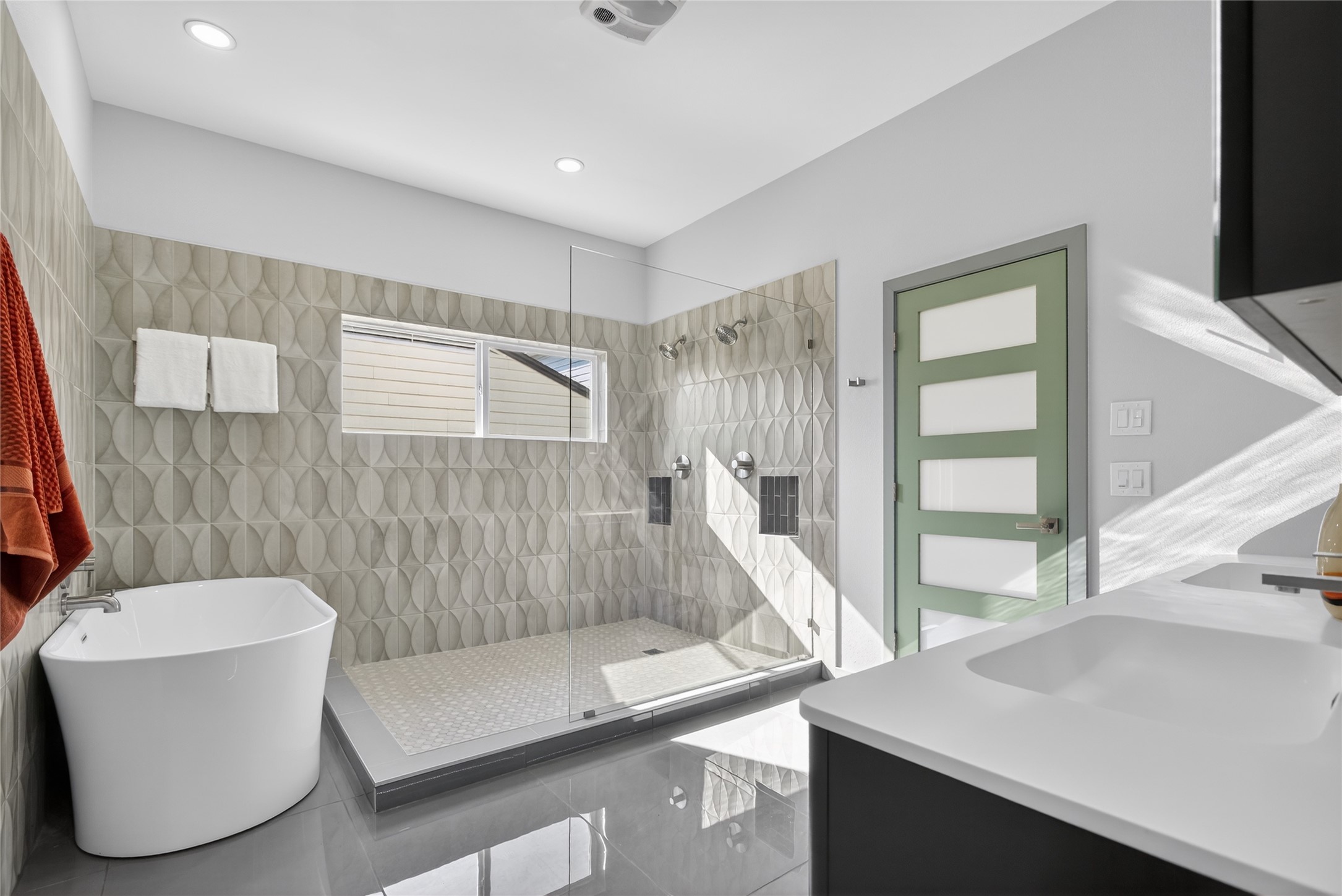 515 Aqua Drive Dallas TX 75218