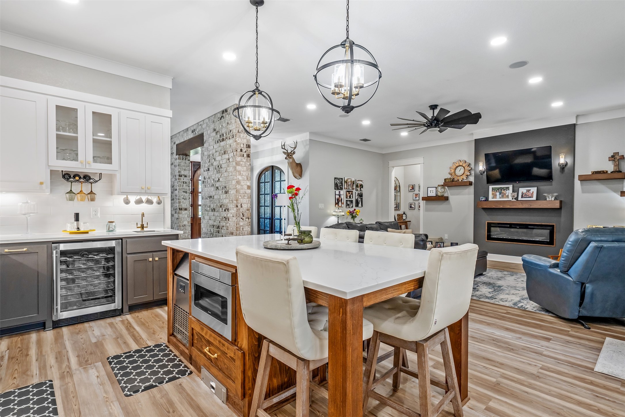 150 Cr 2337 Mineola TX 75773