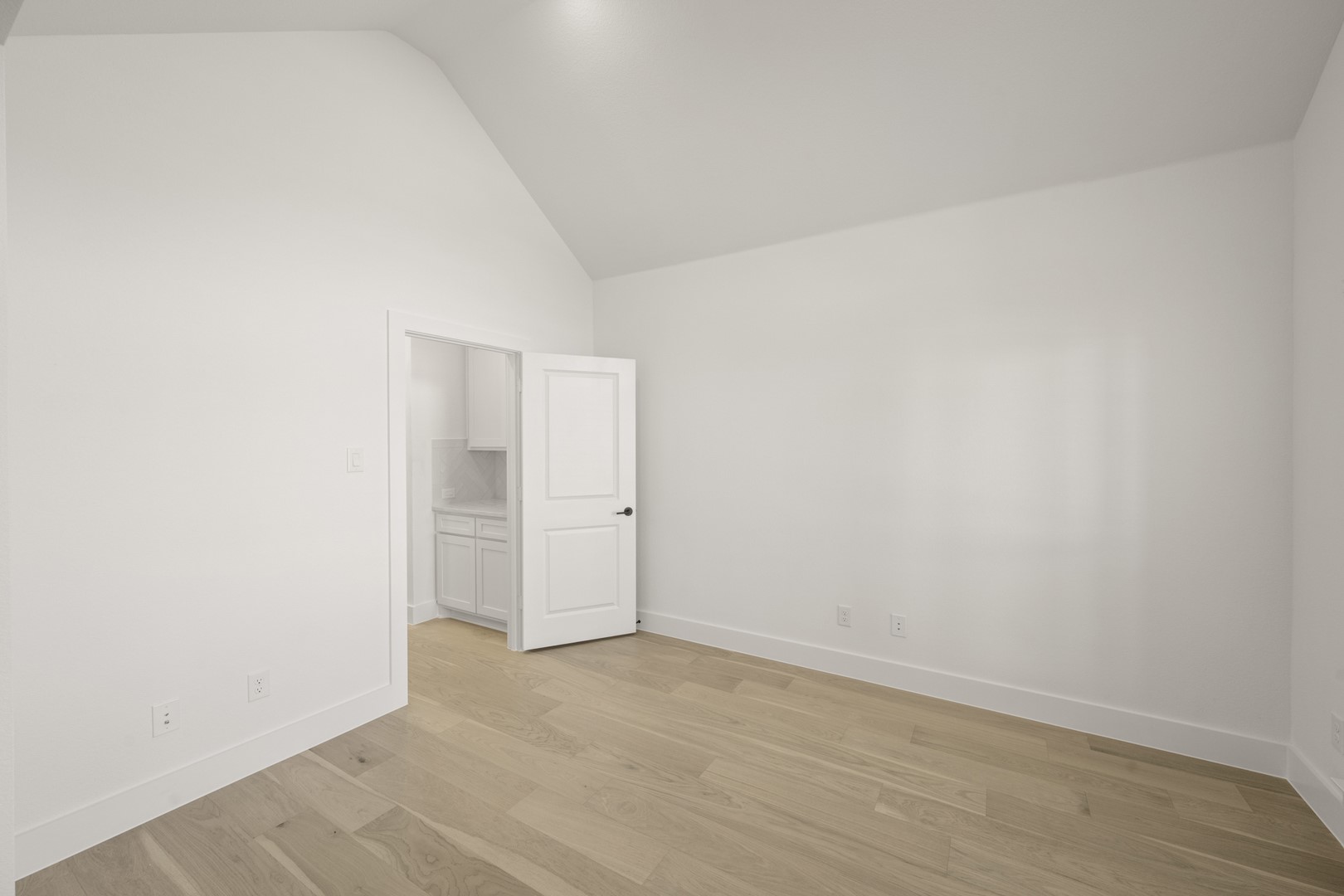 402 Crestview Drive Midlothian TX 76065