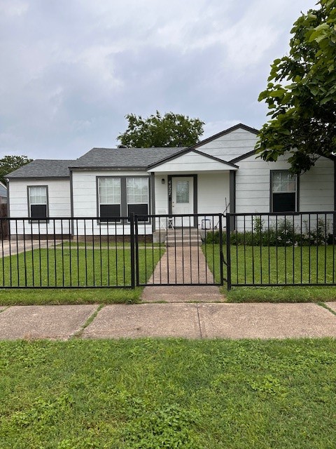 4427 Hopkins Avenue Dallas TX 75209