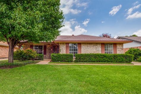 1113 Janell Drive Irving TX 75062