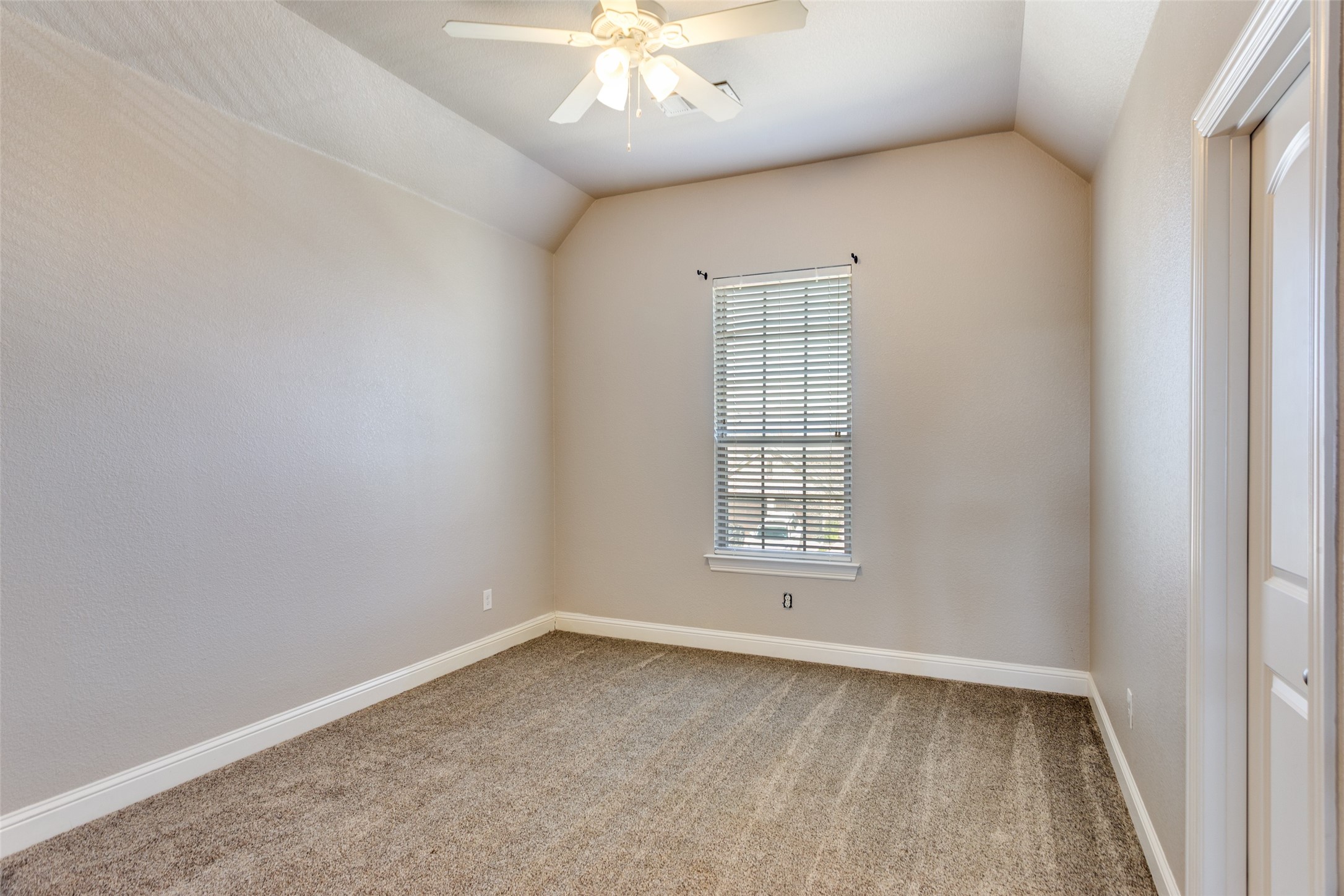 1505 5th Street Argyle TX 76226