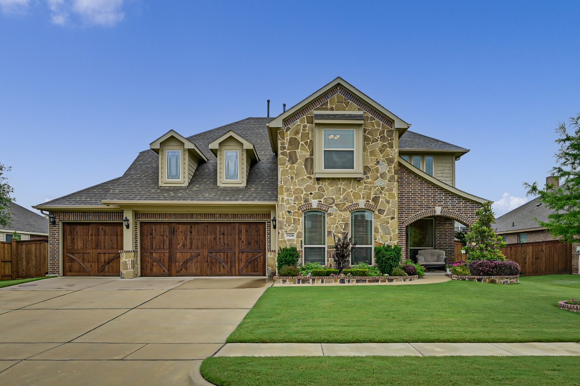 3120 Pampa Grand Prairie TX 75054