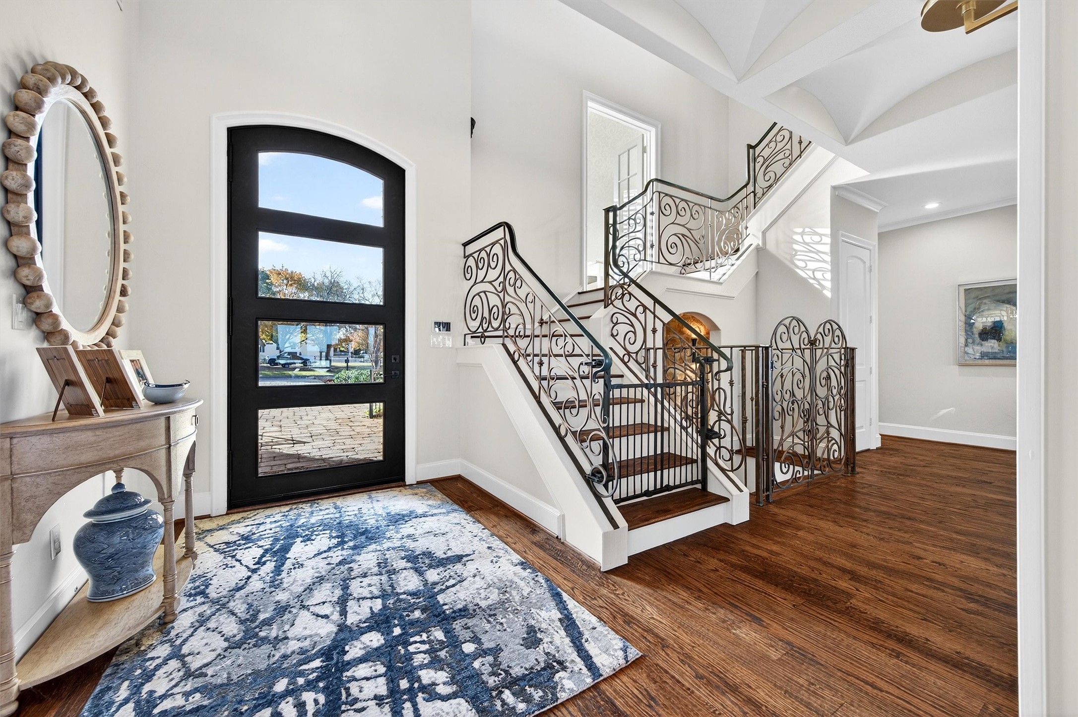 600 Kiowa Drive E Lake Kiowa TX 76240