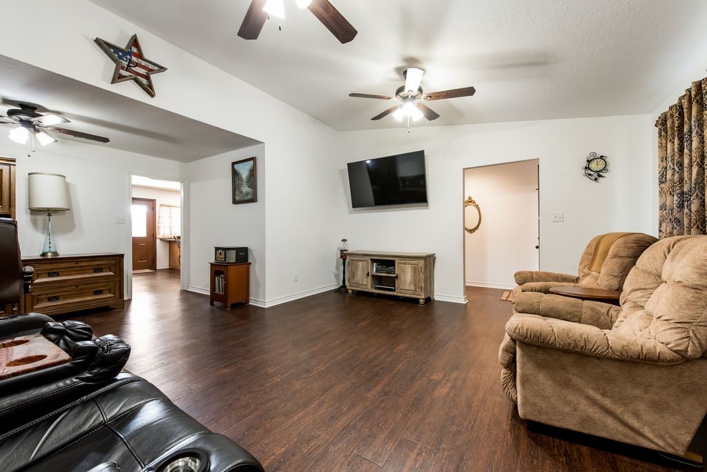 8302 Chesham Drive Rowlett TX 75088