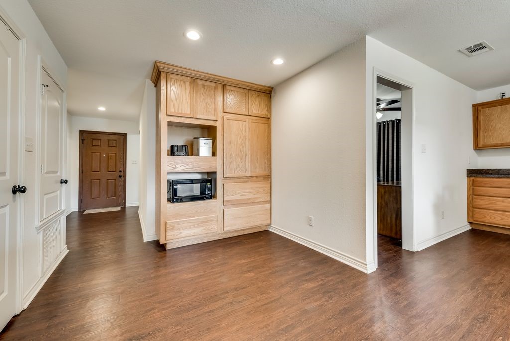 8302 Chesham Drive Rowlett TX 75088