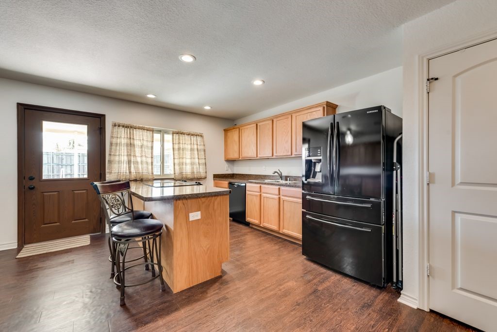 8302 Chesham Drive Rowlett TX 75088