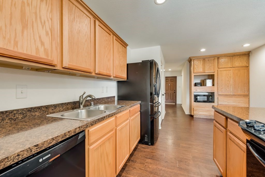 8302 Chesham Drive Rowlett TX 75088