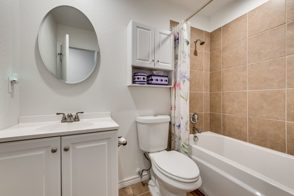 8302 Chesham Drive Rowlett TX 75088