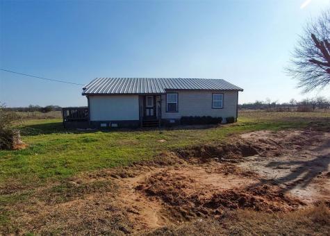 584 County Road 2131 Telephone TX 75488