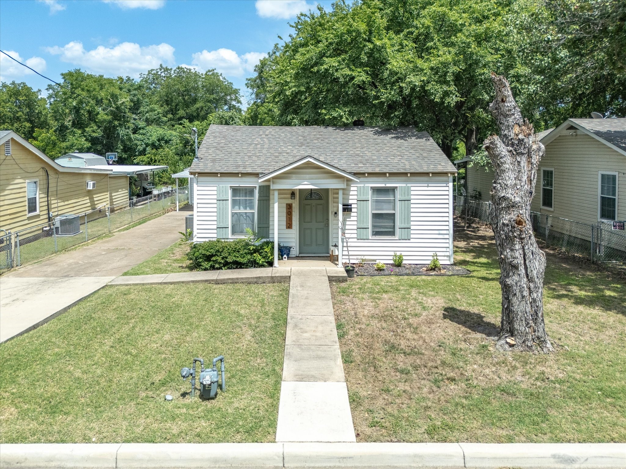 3012 Gene Lane Haltom City TX 76117