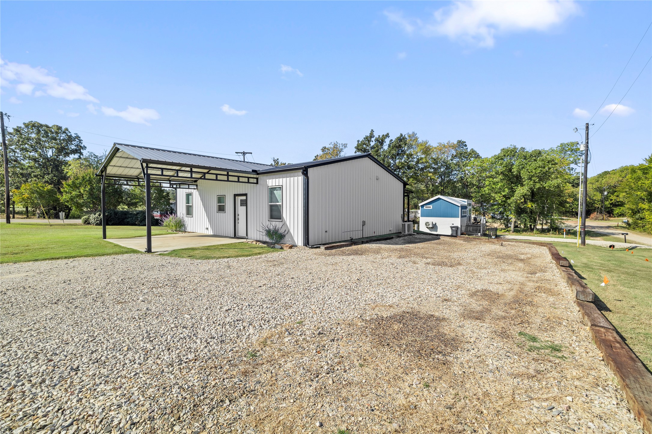 327 Arapaho Quitman TX 75783