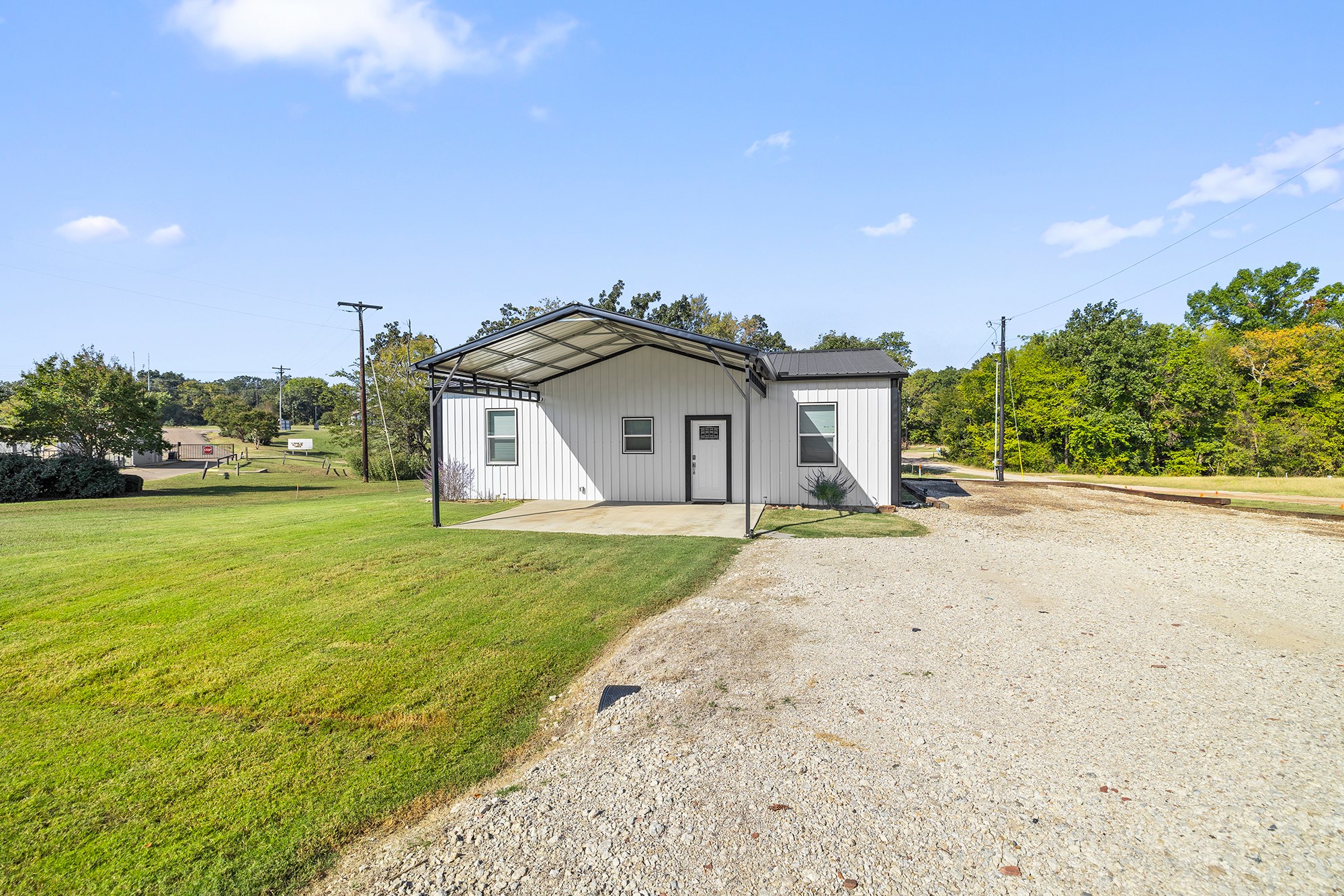 327 Arapaho Quitman TX 75783