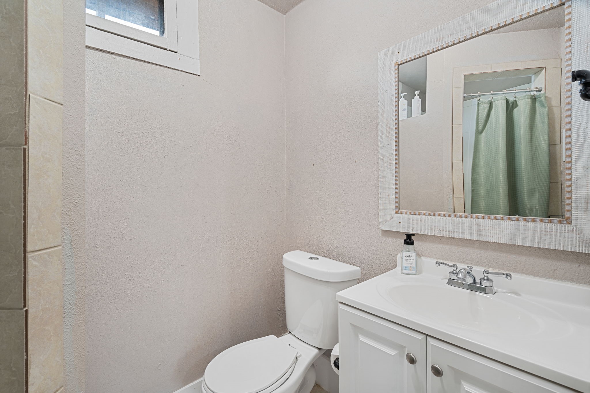 1120 E Terrell Avenue Fort Worth TX 76104