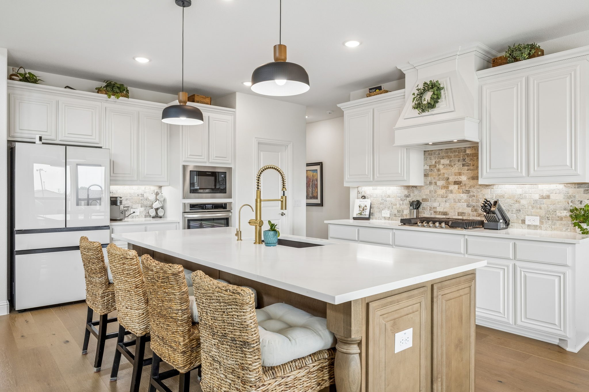 213 Lakewood Lane Ponder TX 76259