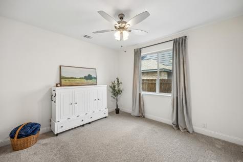 213 Lakewood Lane Ponder TX 76259