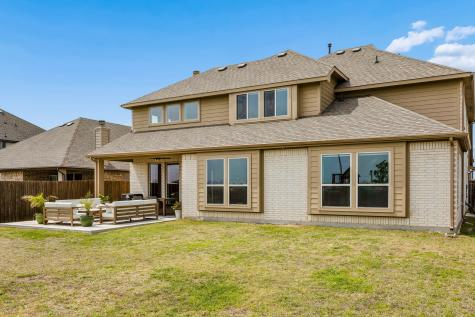 213 Lakewood Lane Ponder TX 76259