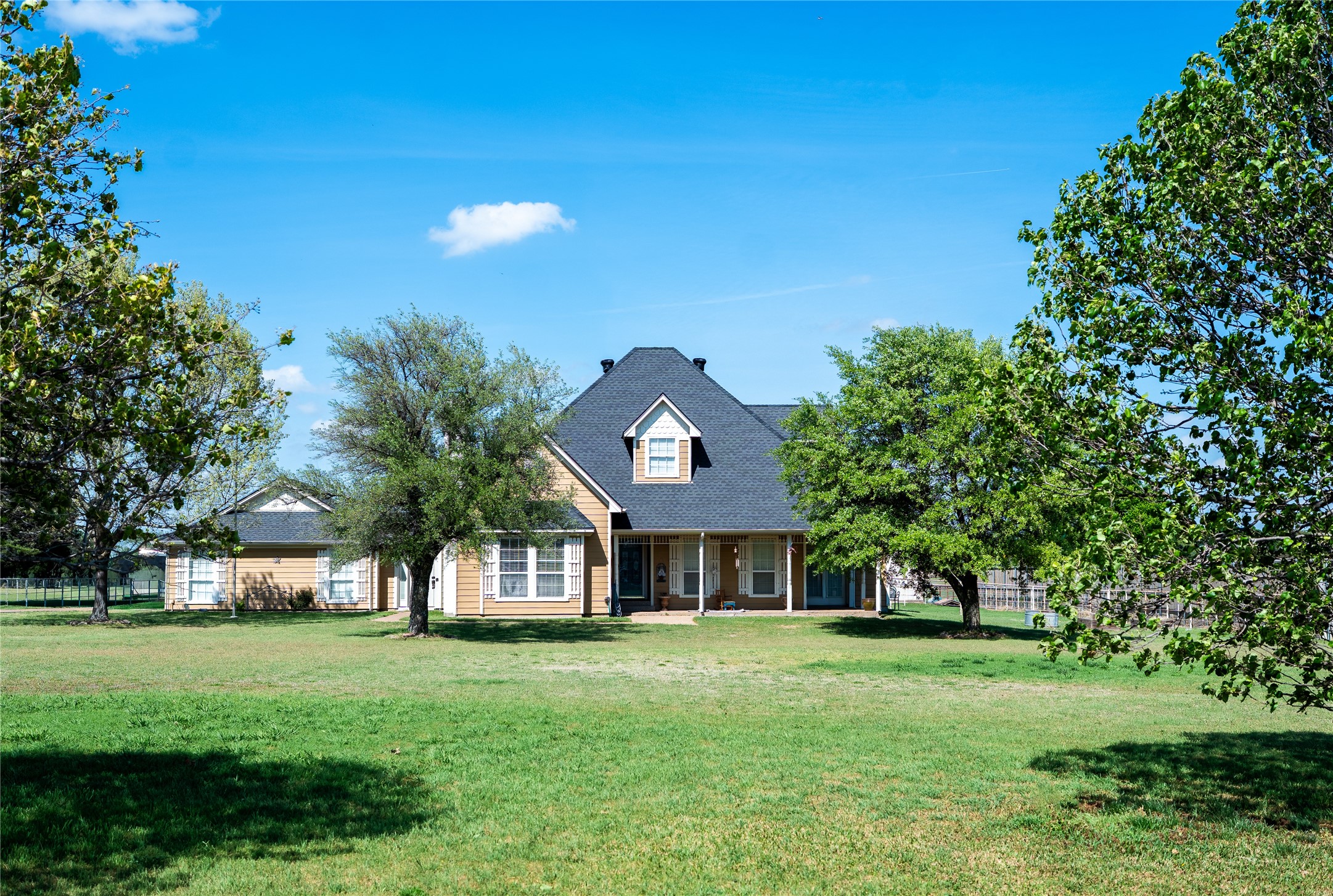 2211 Mcalpin Road Midlothian TX 76065