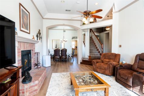2211 Mcalpin Road Midlothian TX 76065