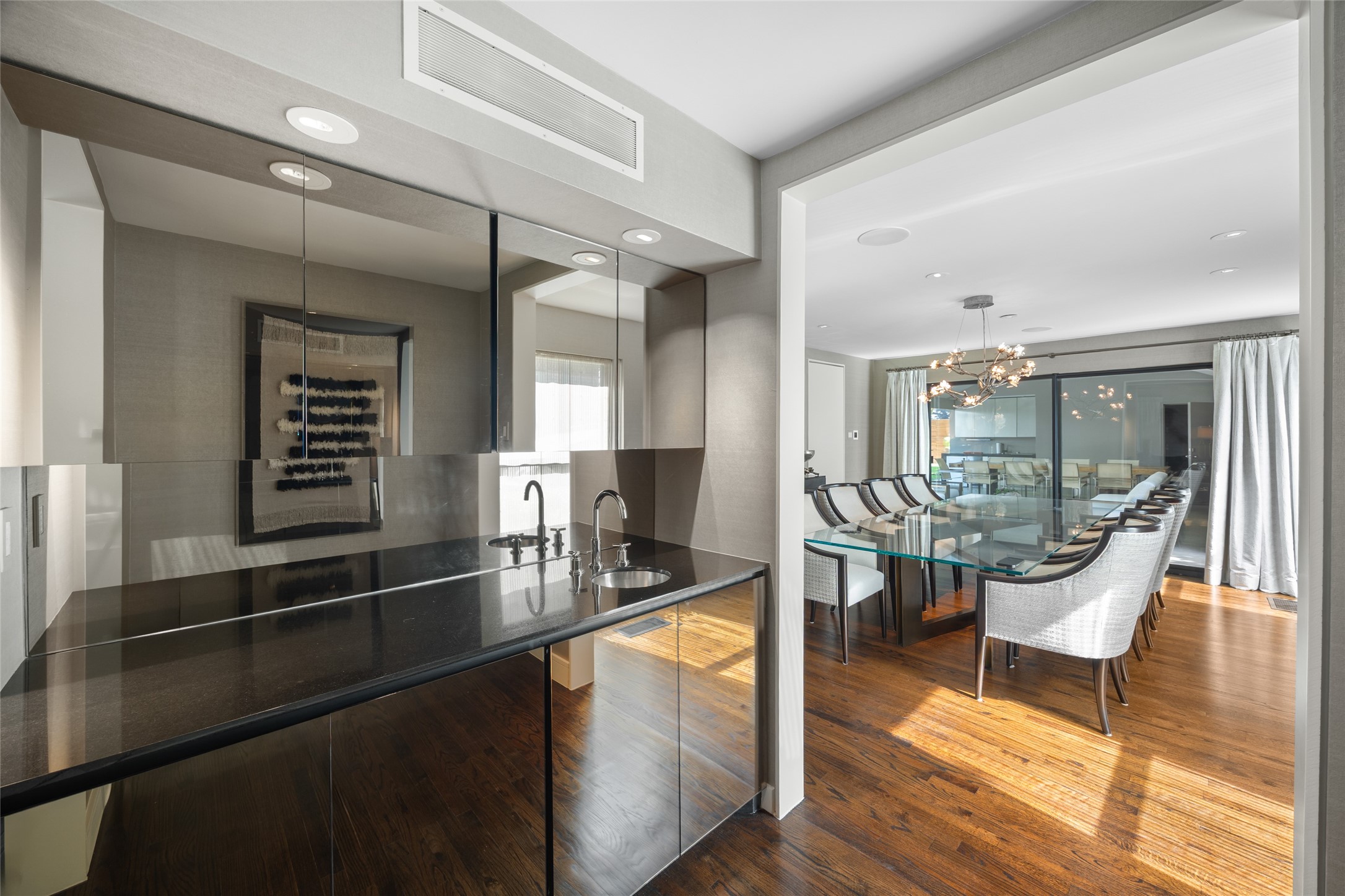 6027 Mimosa Lane Dallas TX 75230