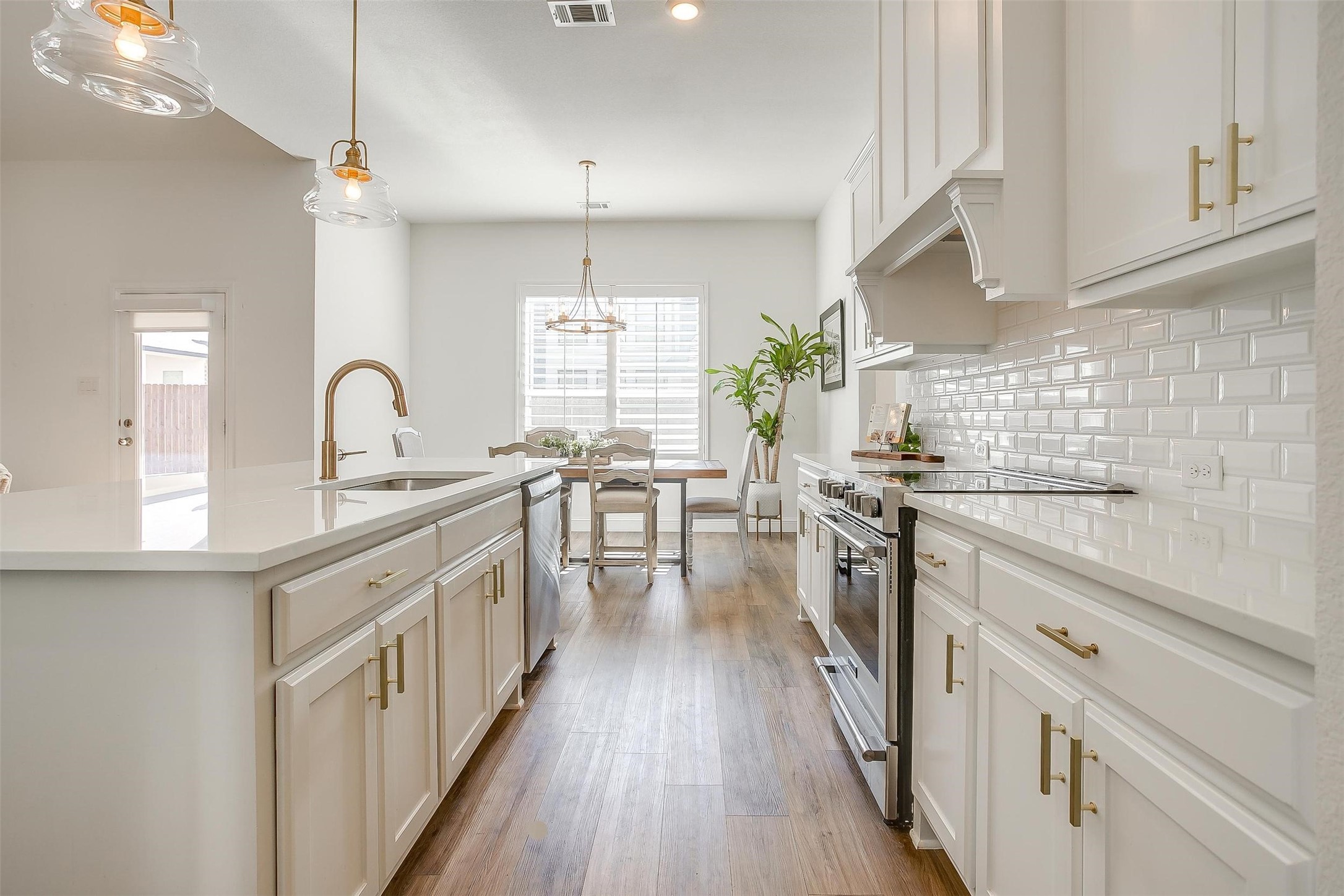 408 E Paddock Willow Park TX 76087