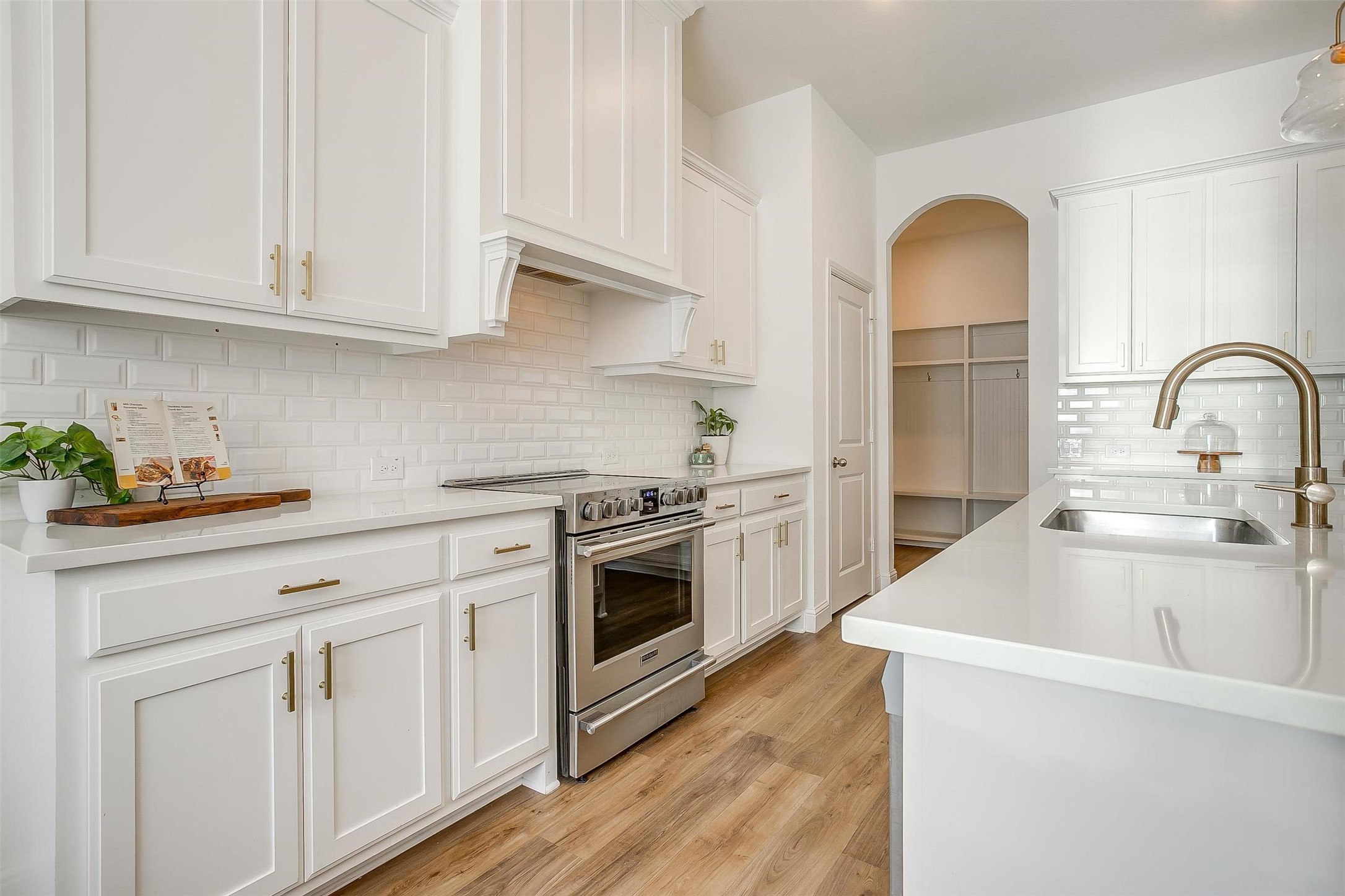 408 E Paddock Willow Park TX 76087
