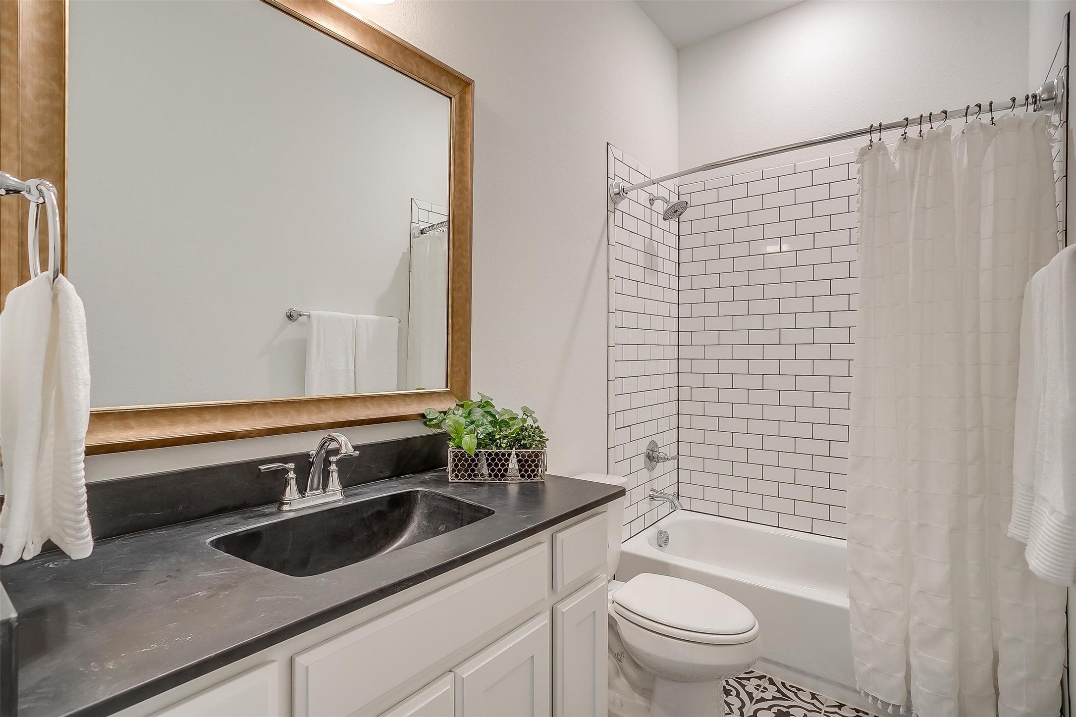 408 E Paddock Willow Park TX 76087