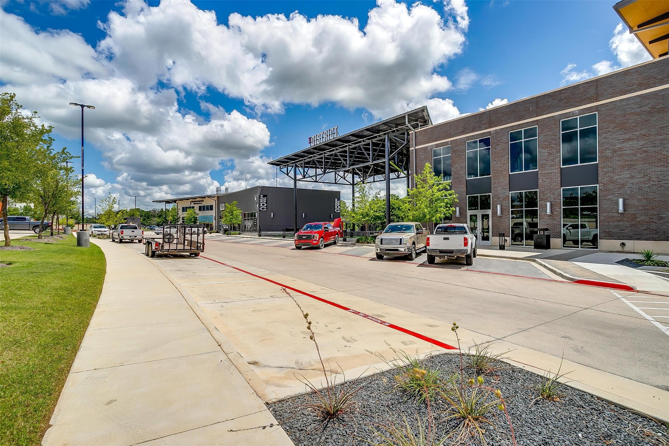 408 E Paddock Willow Park TX 76087
