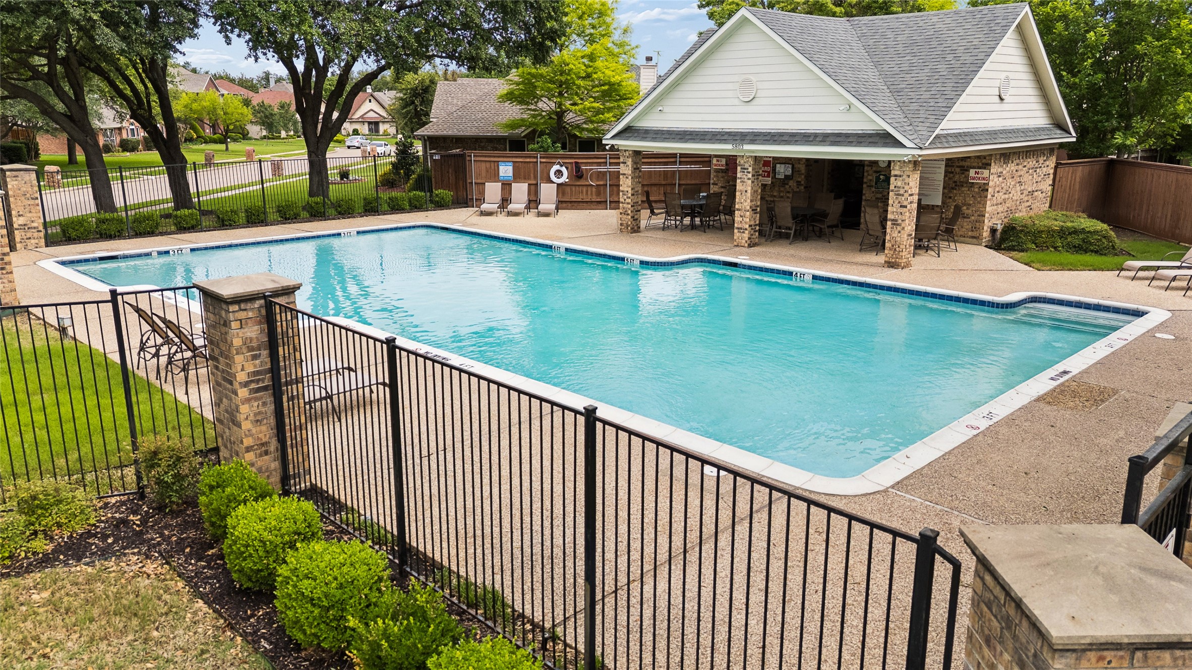 5806 Mckinley Lane Richardson TX 75082