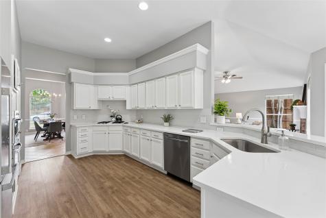 5806 Mckinley Lane Richardson TX 75082